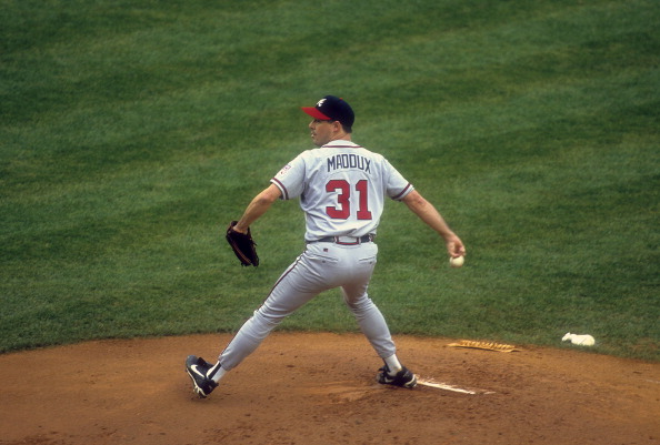 MLB - 24 years ago today, Greg Maddux won his 𝟒𝐭𝐡 𝐬𝐭𝐫𝐚𝐢𝐠𝐡𝐭