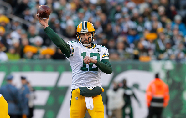 NFC North quarterback rankings - Aaron Rodgers in action against the New York Jets