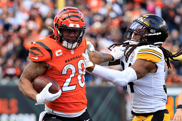 Bengals face rejuvenated Steelers squad to begin stretch run