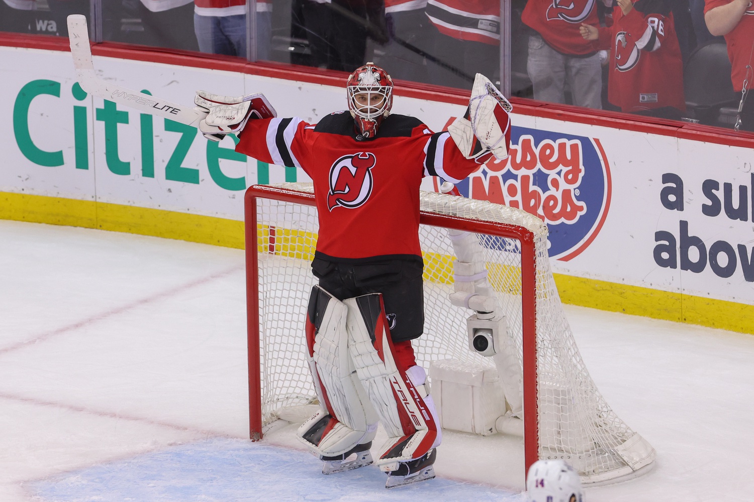 New Jersey Devils Disappointing in 1-4 Loss to Tampa Bay Lightning - All  About The Jersey