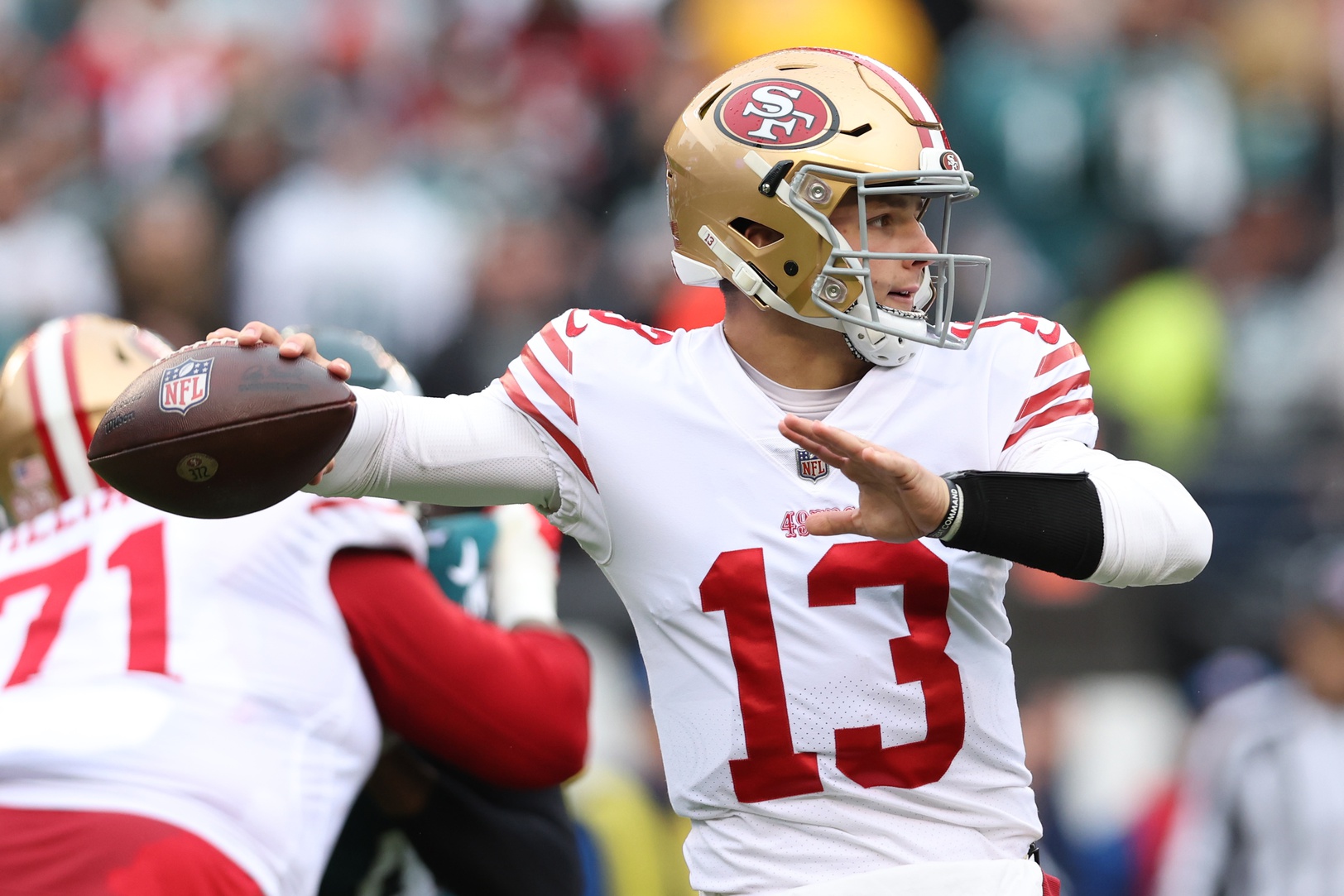 49ers, Raiders fill QB needs with Sam Darnold and Jimmy Garoppolo