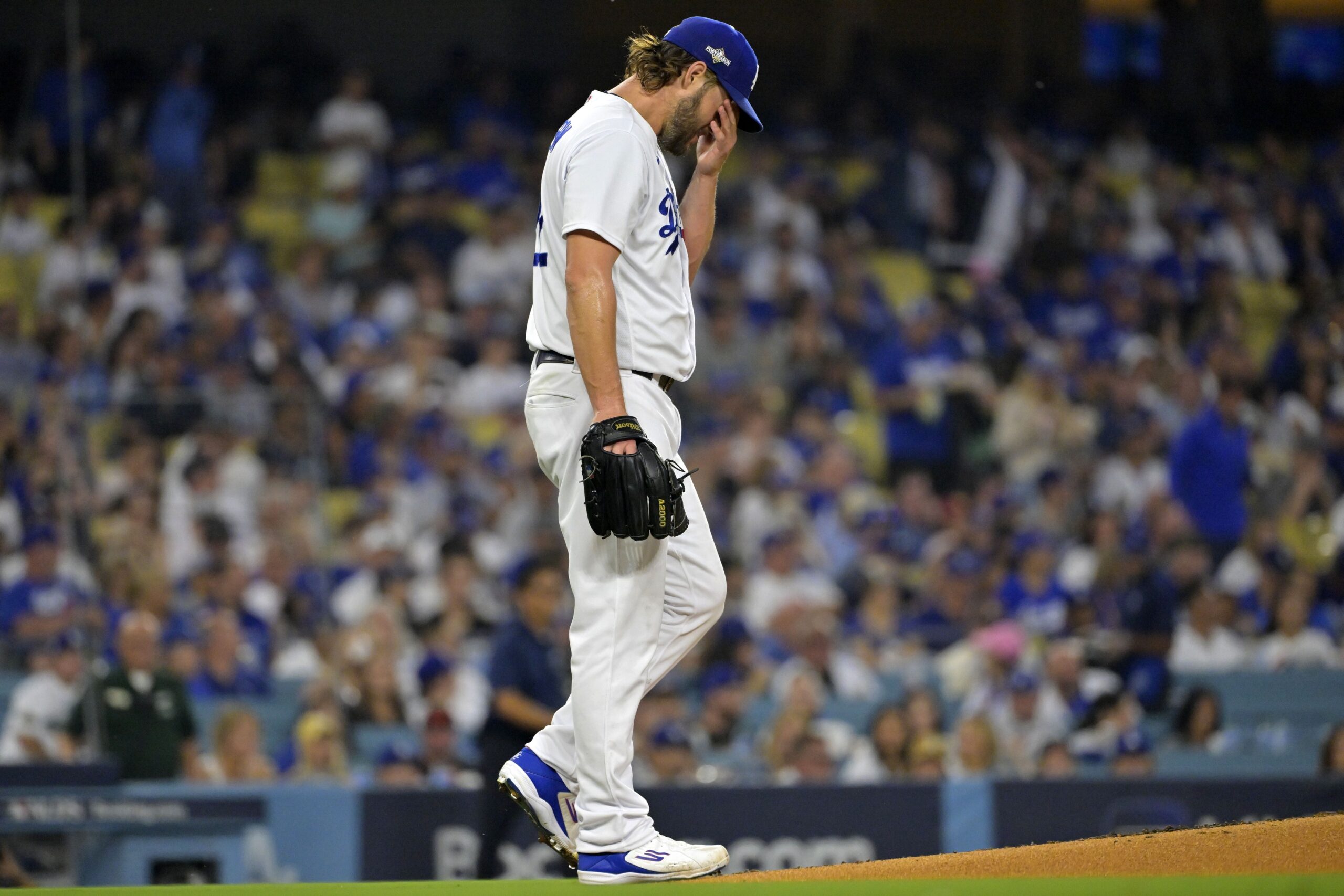 Clayton Kershaw shines in Dodgers win after recent struggles