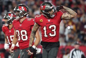 Home 3 Mike Evans Wide Receiver position battle