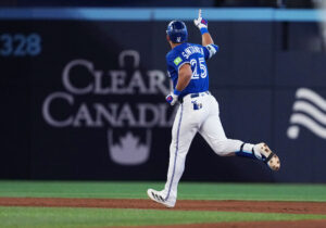 Home 5 Santander hit