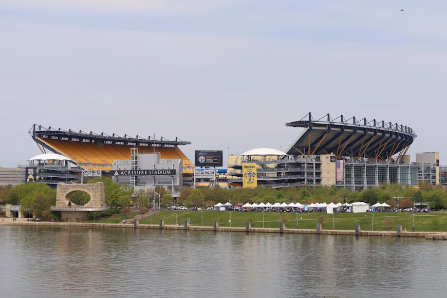 Sunday Night Football: Packers vs. Steelers Preview and How to Watch