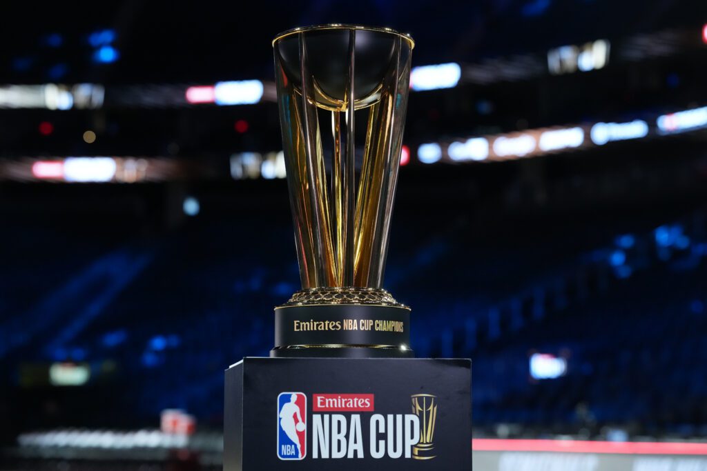 Emirates NBA Cup Final: New York and San Antonio Vie for Early-Season Glory 3 Emerites NBA Cup