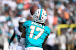 Jaylen Waddle trade
