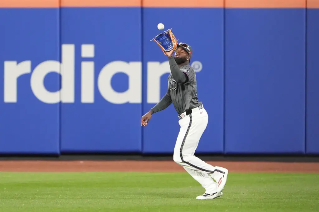 A Small Sample, But a Big Upgrade in Mets Center Field Already 6 Mets center field Luis Robert Jr.