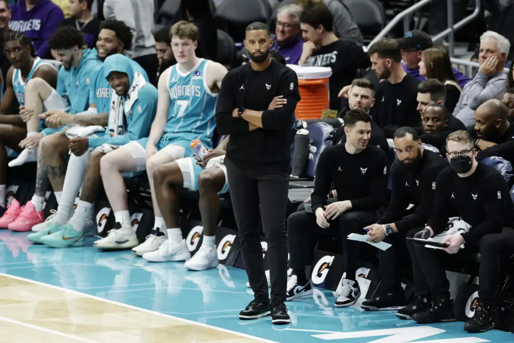 Breaking Down the 3rd Quarter: How Charles Lee's Adjustments Are Winning Games 3 Charles Lee's adjustments